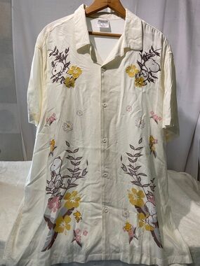 Peanuts Cream Short-Sleeve Floral & Character Button-Down Shirt